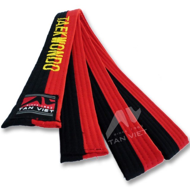 Đai đỏ đen thêu Taekwondo (loại đặc biệt)